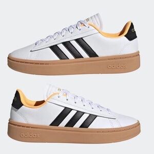 Adidas Grand Court White Black Shoes with yellow/gold/ Orange 7.5 Cloudfoam